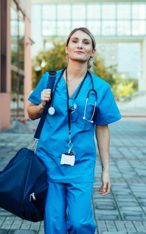 representation of the daily life of a nurse going to work at the hospital